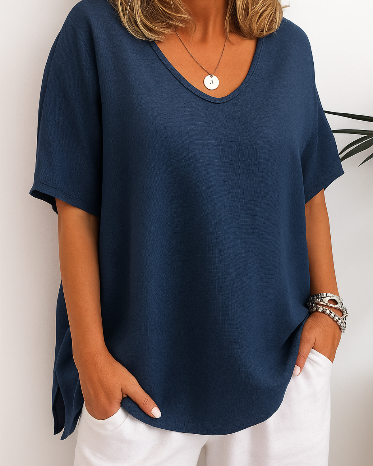 Jessie | Relaxed Fit Short-Sleeve V-Neck Top