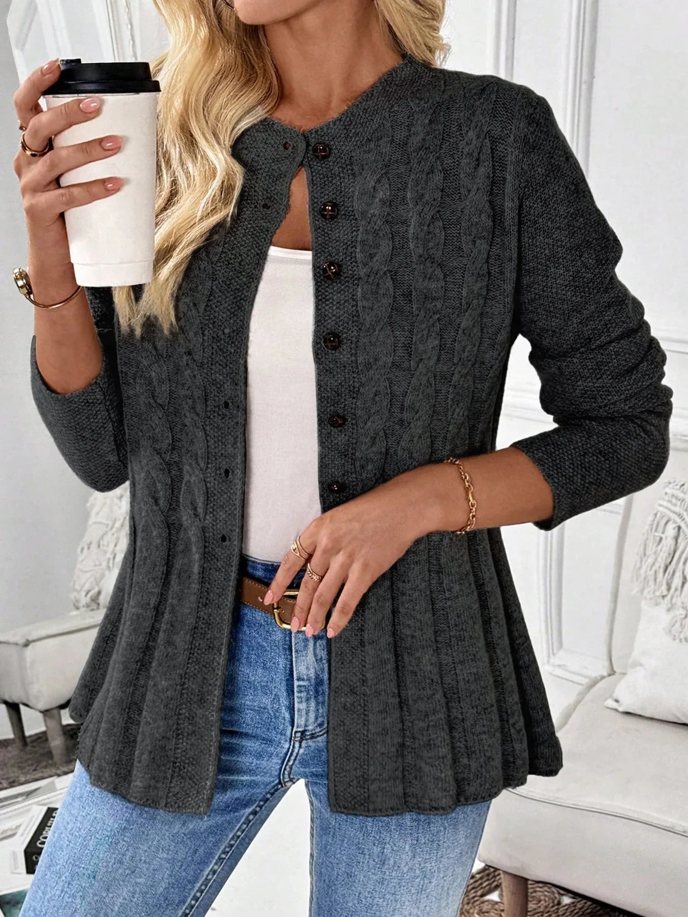 Cléa Ribbed Cardigan